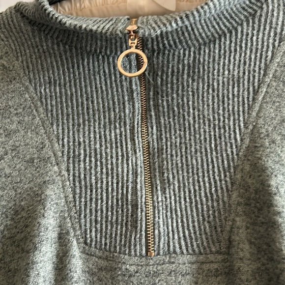 Janet Chung Cozy Super Soft 1/4 Zip Sweater - Picture 3 of 11